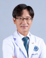 류훈교수